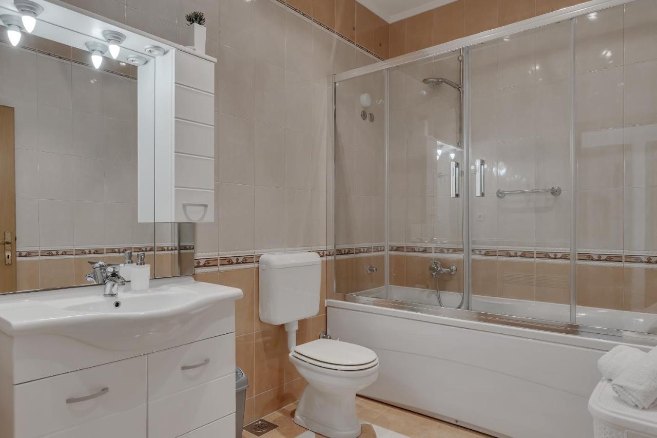 Apartman Sara Baška Voda Buitenkant foto