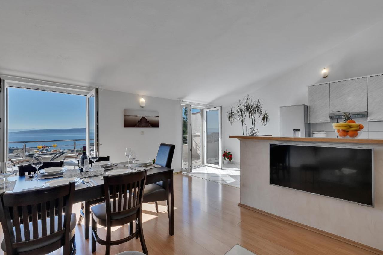 Apartman Sara Baška Voda Buitenkant foto